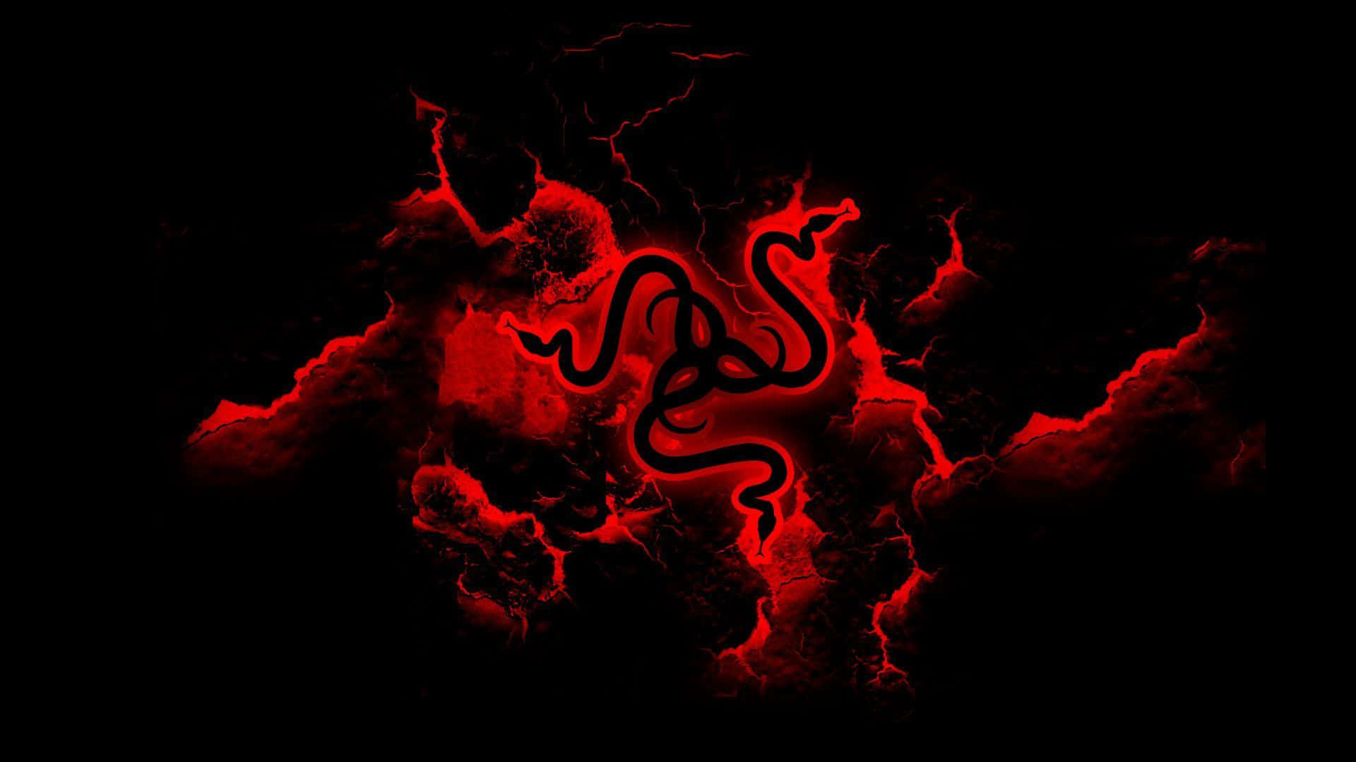 Red Gaming 桌布 壁紙 — 一個發光的紅色Razer標誌從黑色背景上一個黑暗、劈啪作響的能量場中浮現。