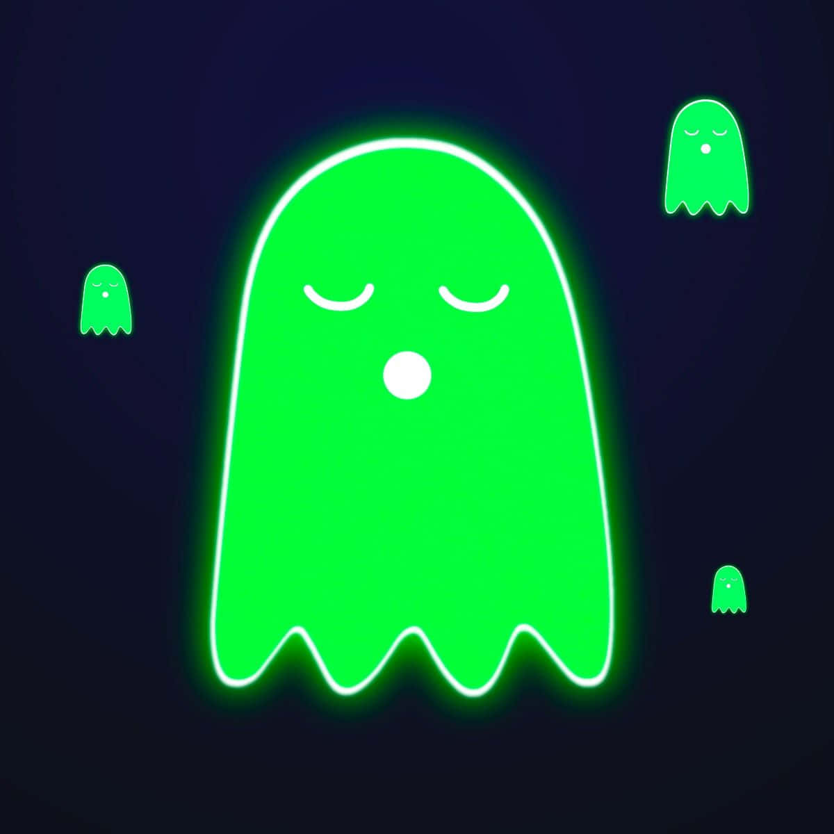 Cute Green 桌布 壁紙 — 一個發光的綠色卡通鬼魂閉著眼睛，表情平靜，漂浮在黑暗的背景上，附近有三個較小的鬼魂。