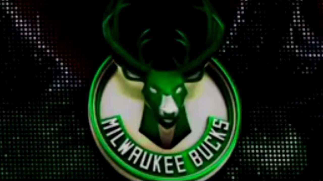 Milwaukee Bucks Logo 桌布 壁紙 — 一個發光的綠色密爾瓦基公鹿標誌，鹿頭居中，背景為深色像素化。