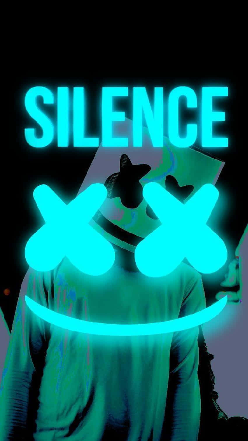 桌布 壁紙 — 一個發光的藍綠色面具人物，帶有 'SILENCE' 文字，在黑暗背景中散發霓虹能量。