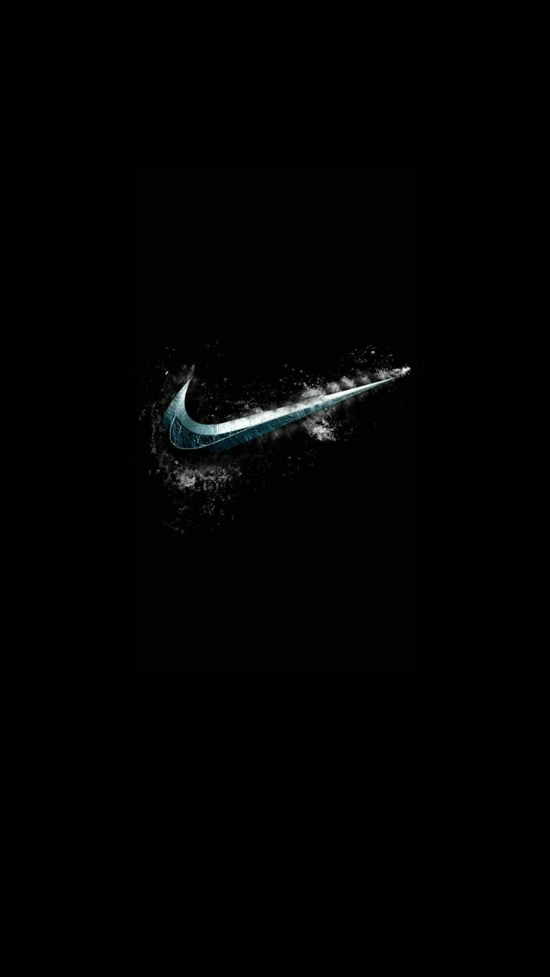 Swoosh 桌布 壁紙 — 一個發光的藍色Nike勾號從白色粒子爆發中浮現，背景為純黑色。