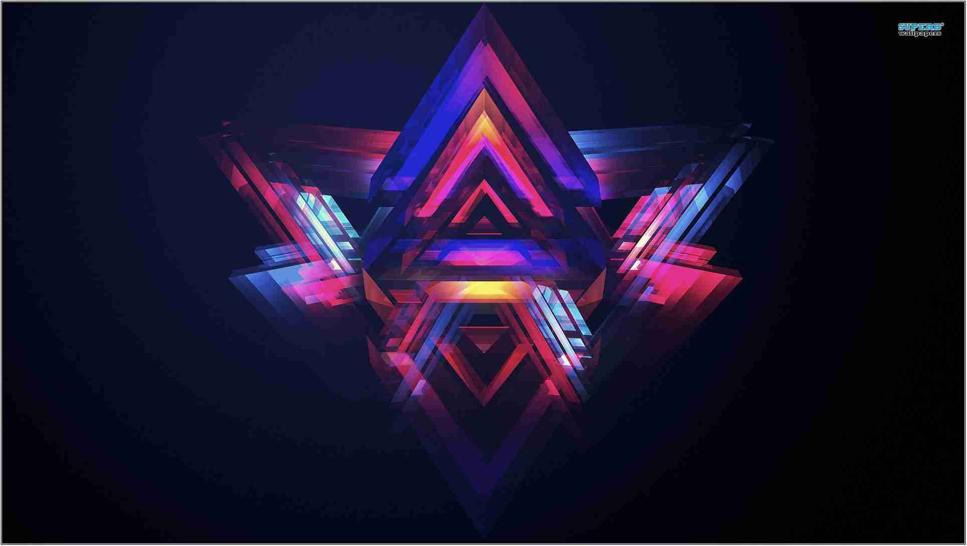 illuminati 桌布 壁紙 — 一個發光的霓虹幾何星爆，帶有分層三角形，在深色背景上散發出充滿活力的粉紅色、紫色和藍色色調。