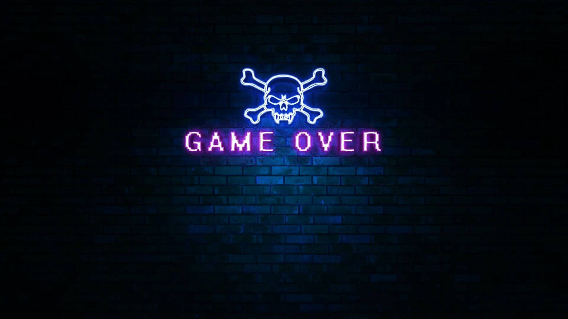 lights 桌布 壁紙 — 一個發光的霓虹燈牌，上面有骷髏頭和交叉骨頭以及game over字樣，照亮了深色磚牆。
