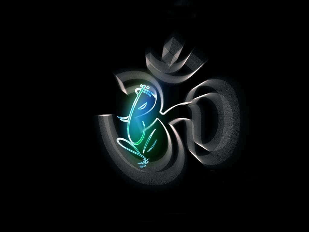 嗡 桌布 壁紙 — 一個發光的霓虹藍綠色象神雕像坐在金屬銀色Om符號內，背景為黑色。