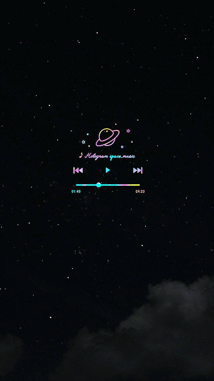 listening to music 桌布 壁紙 — 一個發光的霓虹音樂播放器介面漂浮在星空夜空中，下方有雲層。