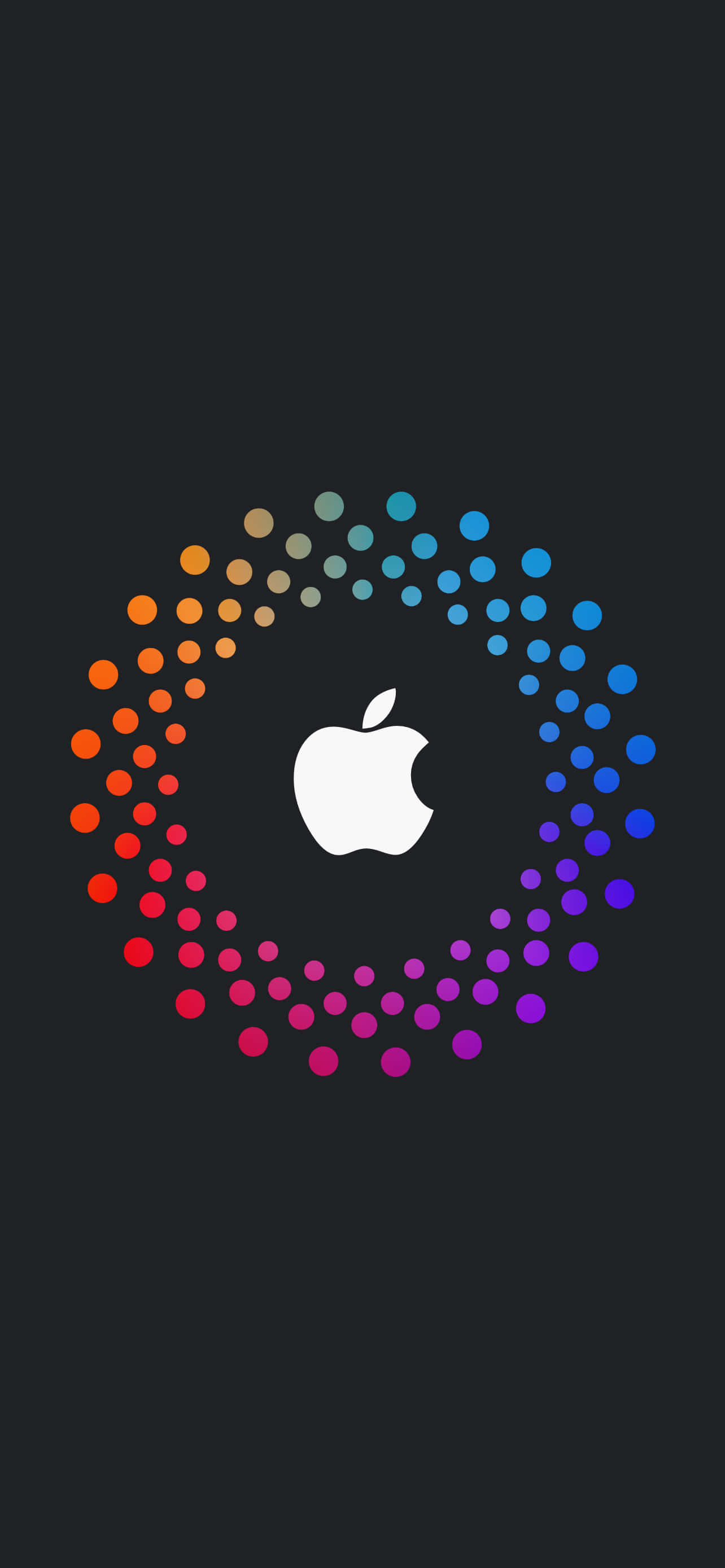 黑色 iPhone 桌布 桌布 壁紙 — 一個白色Apple標誌居中於鮮豔彩虹點環內，背景為深色。