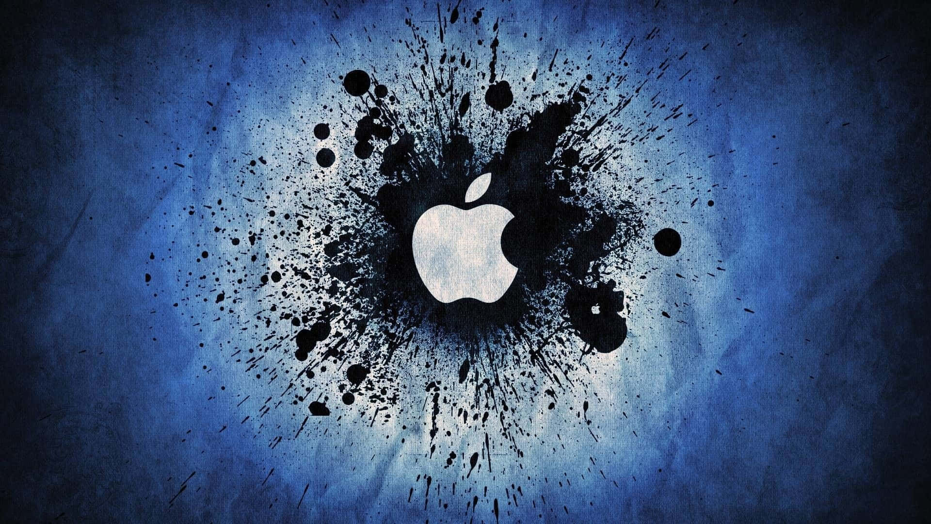 HD Apple 桌布 壁紙 — 一個白色Apple標誌從黑色墨水飛濺中迸發出來，背景為有紋理的藍色。