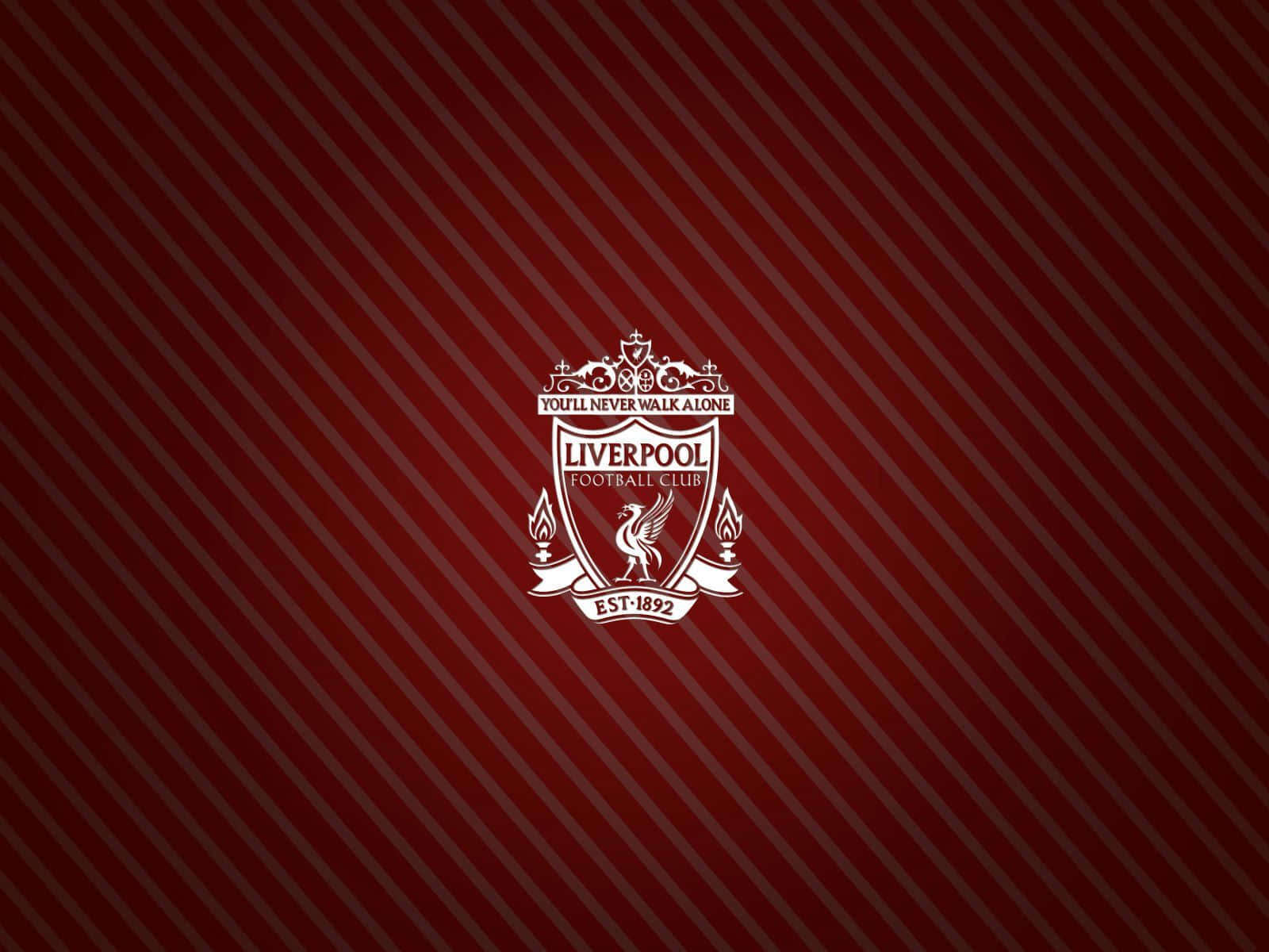 Liverpool Logo 桌布 壁紙 — 一個白色利物浦足球俱樂部徽章，居中於深紅色背景上，帶有對角線條紋。
