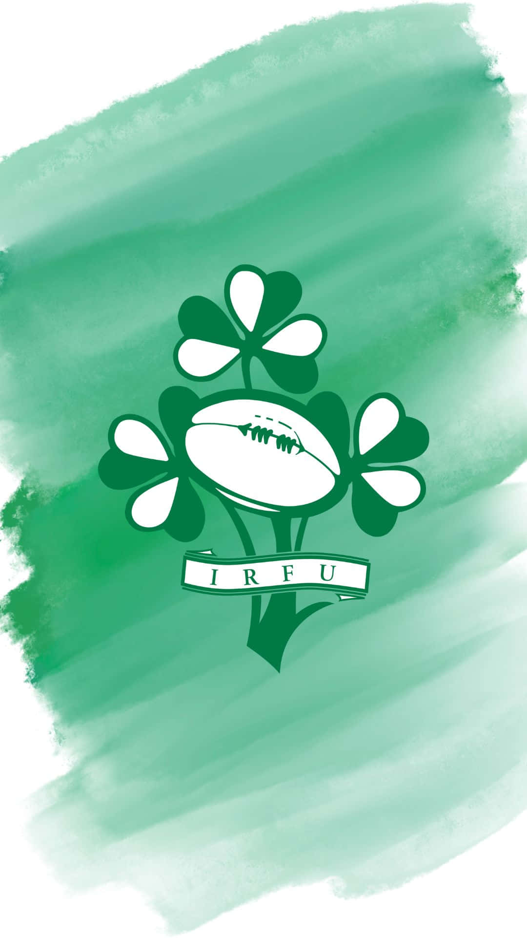 Ireland Rugby 桌布 壁紙 — 一個白色橄欖球藏於綠色三葉草之間，水彩綠色背景上帶有'IRFU'橫幅。