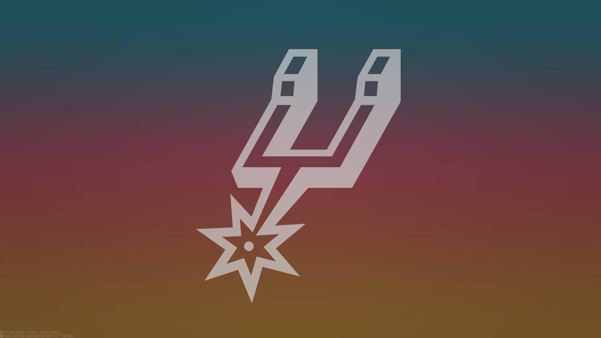 Spurs 桌布 壁紙 — 一個白色的聖安東尼奧馬刺標誌在融合了青綠色、紅色和金色的漸變日落天空中脫穎而出。