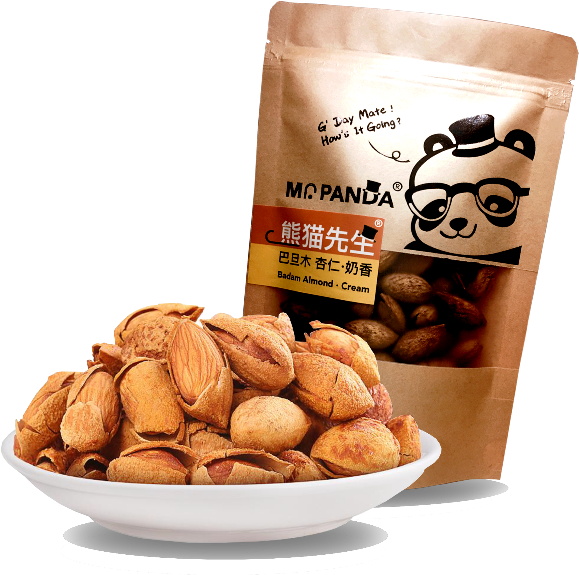 松鼠 桌布 壁紙 — 一個白色碗裝滿烤巴旦木杏仁，放在一個印有戴眼鏡和禮帽的卡通熊貓的棕色品牌袋前。