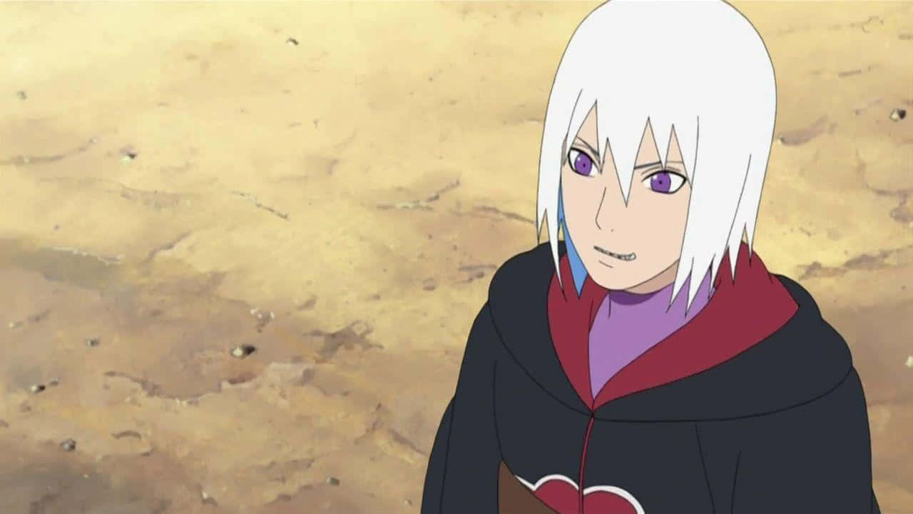Suigetsu Hozuki 桌布 壁紙 — 一個白髮紫眼的動漫角色站在龜裂的沙地背景前，身穿帶有紅色雲紋的黑色斗篷。