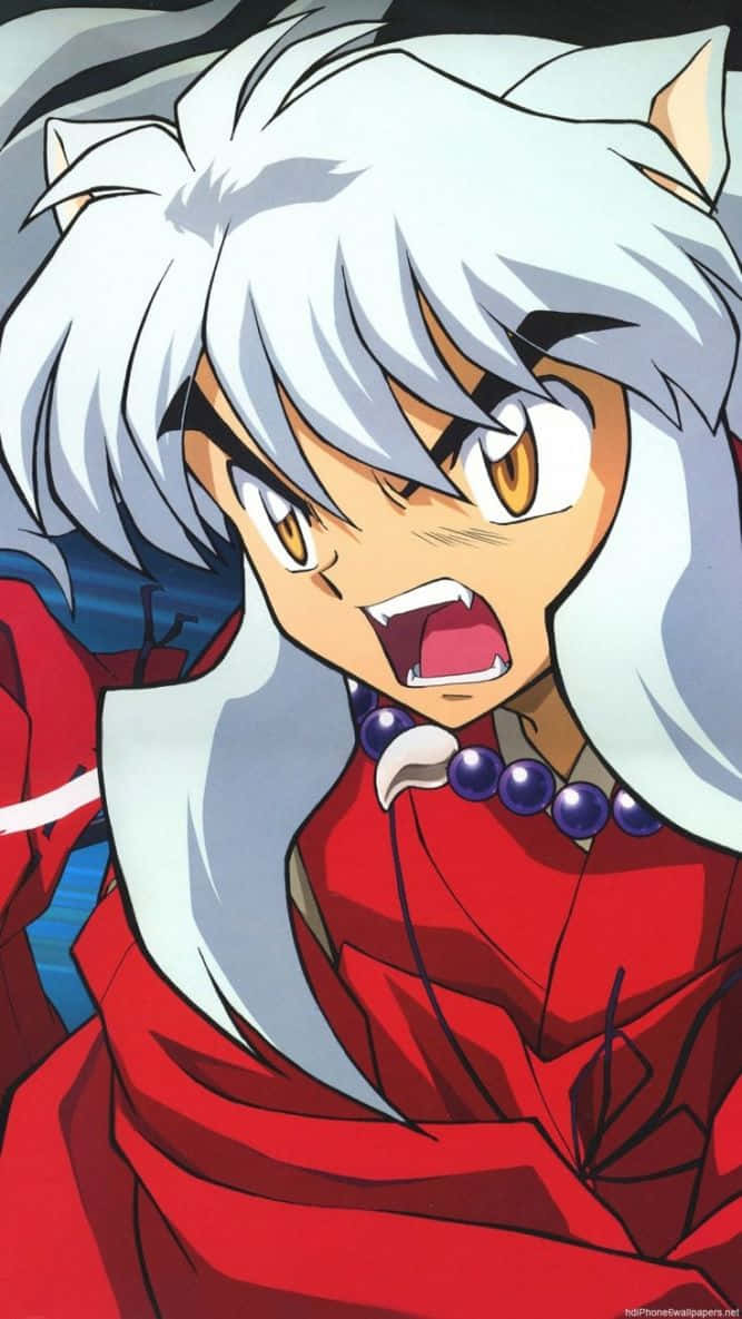 Inuyasha iPhone 桌布 壁紙 — 一個白髮貓耳動漫角色在黑暗背景下穿著紅色服裝兇猛咆哮。