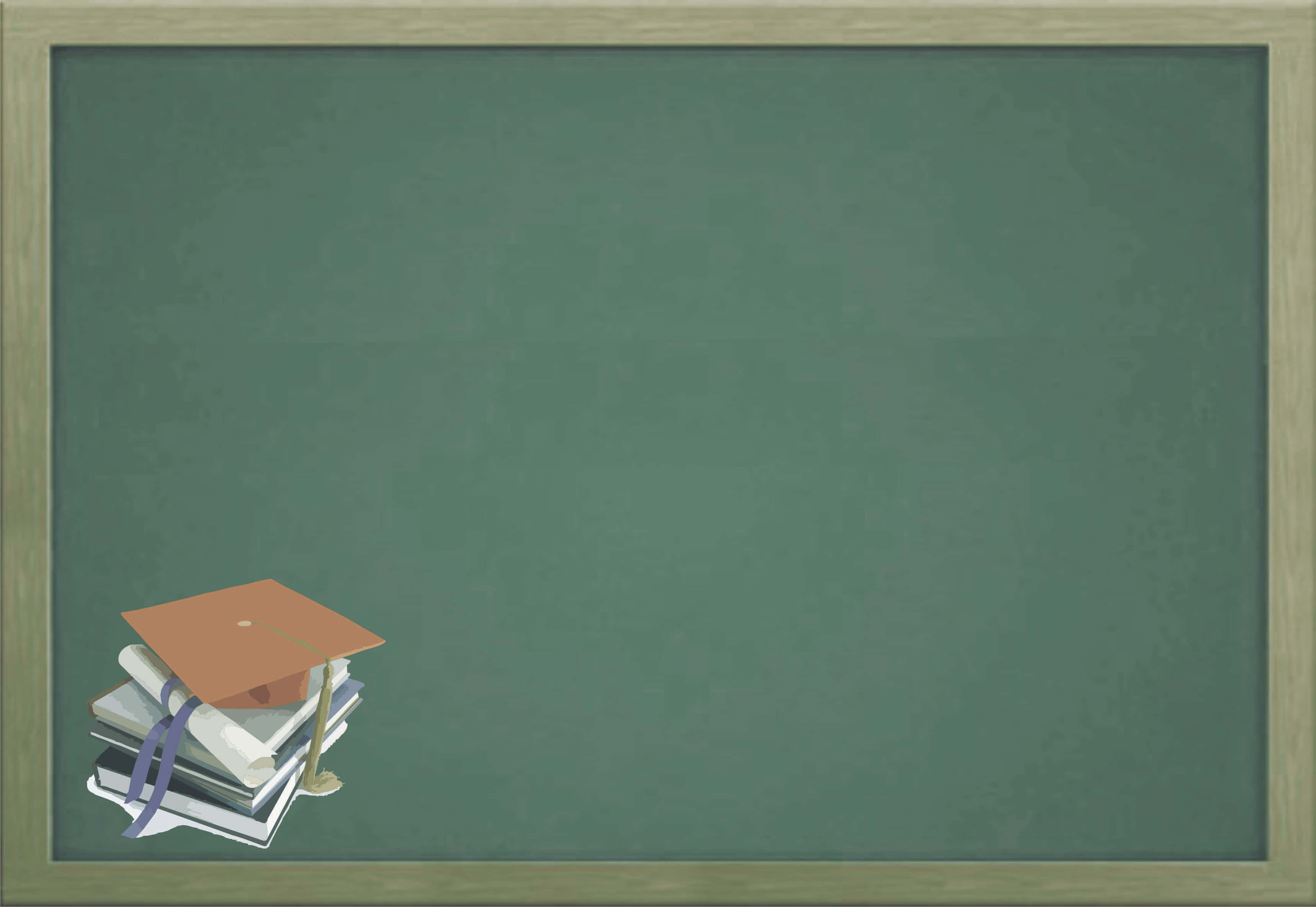 Education 桌布 壁紙 — 一個空白的綠色黑板，角落裡有一堆書和畢業帽。