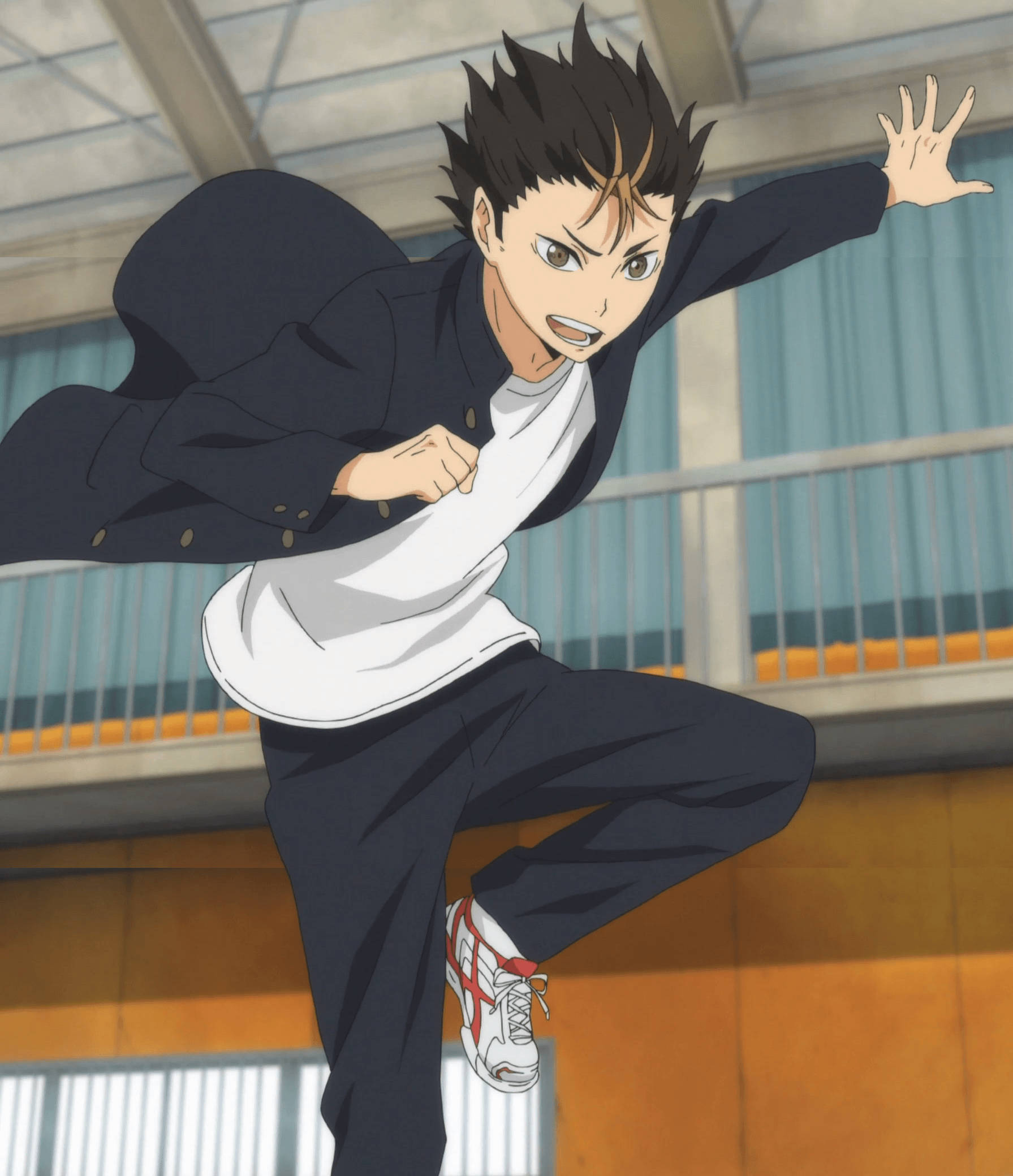 yu nishinoya 桌布 壁紙 — 一個穿著校服的動畫男孩在體育館內充滿動感地跳躍，神情專注。