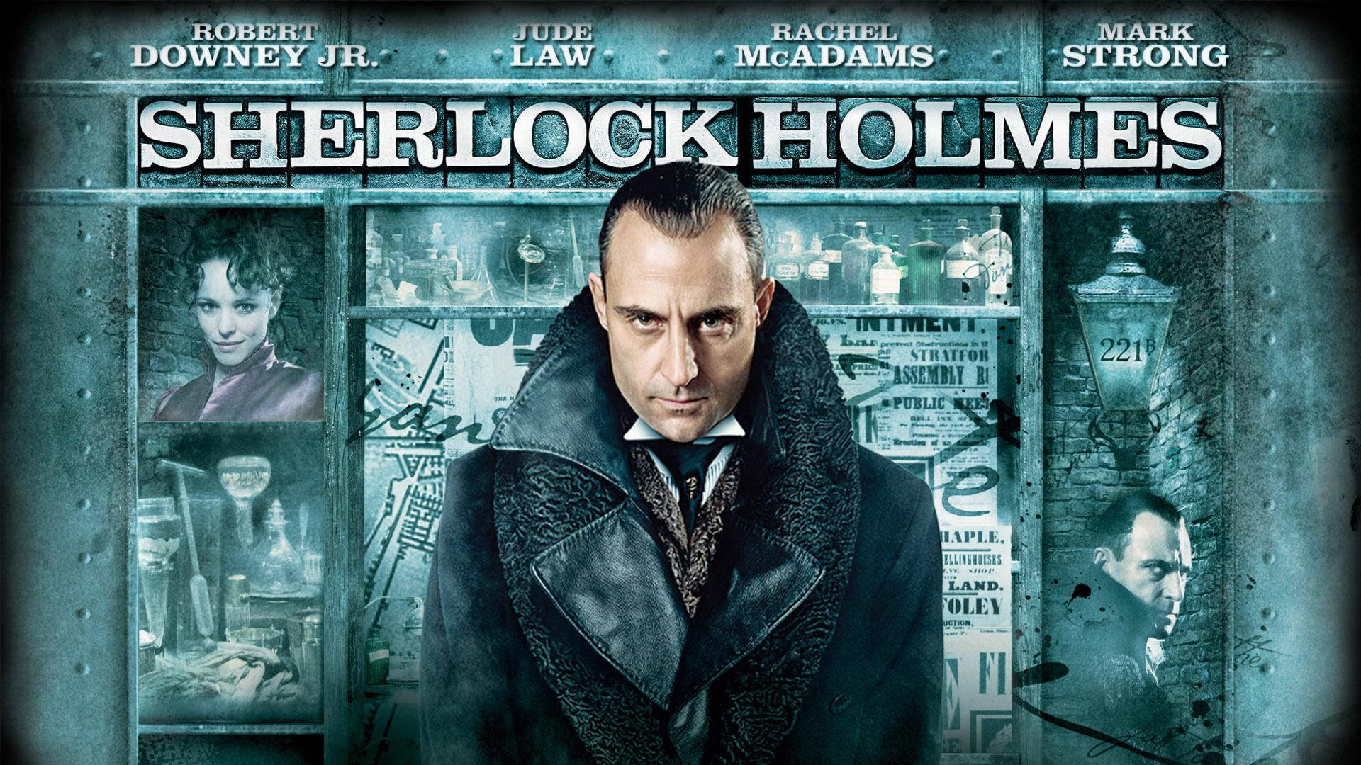 Sherlock Holmes 桌布 壁紙 — 一個穿著深色外套的男人站在一個雜亂的維多利亞時代櫥窗前，櫥窗裡堆滿了報紙和瓶子，籠罩在青綠色的光芒下。