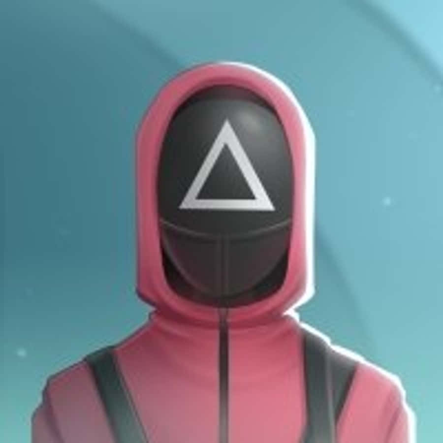 Squid Game 桌布 壁紙 — 一個穿著粉紅色連帽服裝、面具上有白色三角形的角色，站在柔和的藍色漸變背景前。