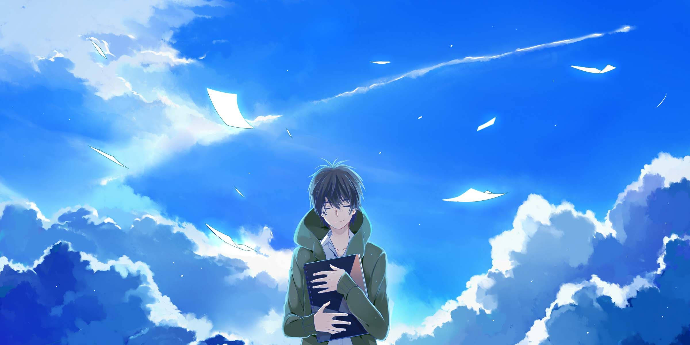 動漫男孩 桌布 壁紙 — 一個穿著綠色連帽衫的年輕動漫男孩，在廣闊的藍天下，有蓬鬆的雲朵和飄浮的紙張，他拿著一本書。