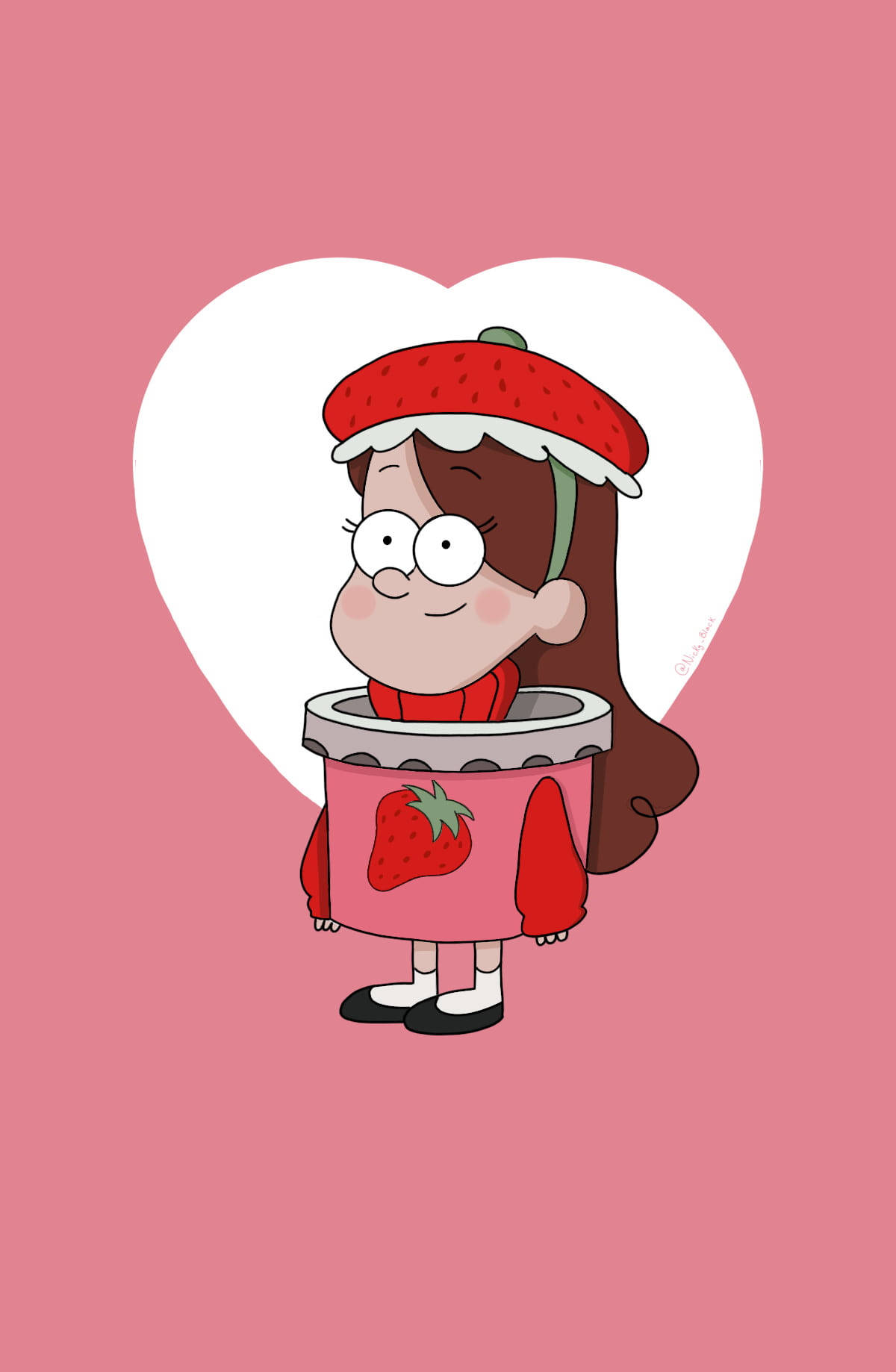 Mabel 桌布 壁紙 — 一個穿著草莓主題服裝的卡通女孩站在粉紅色背景上的白色心形內。