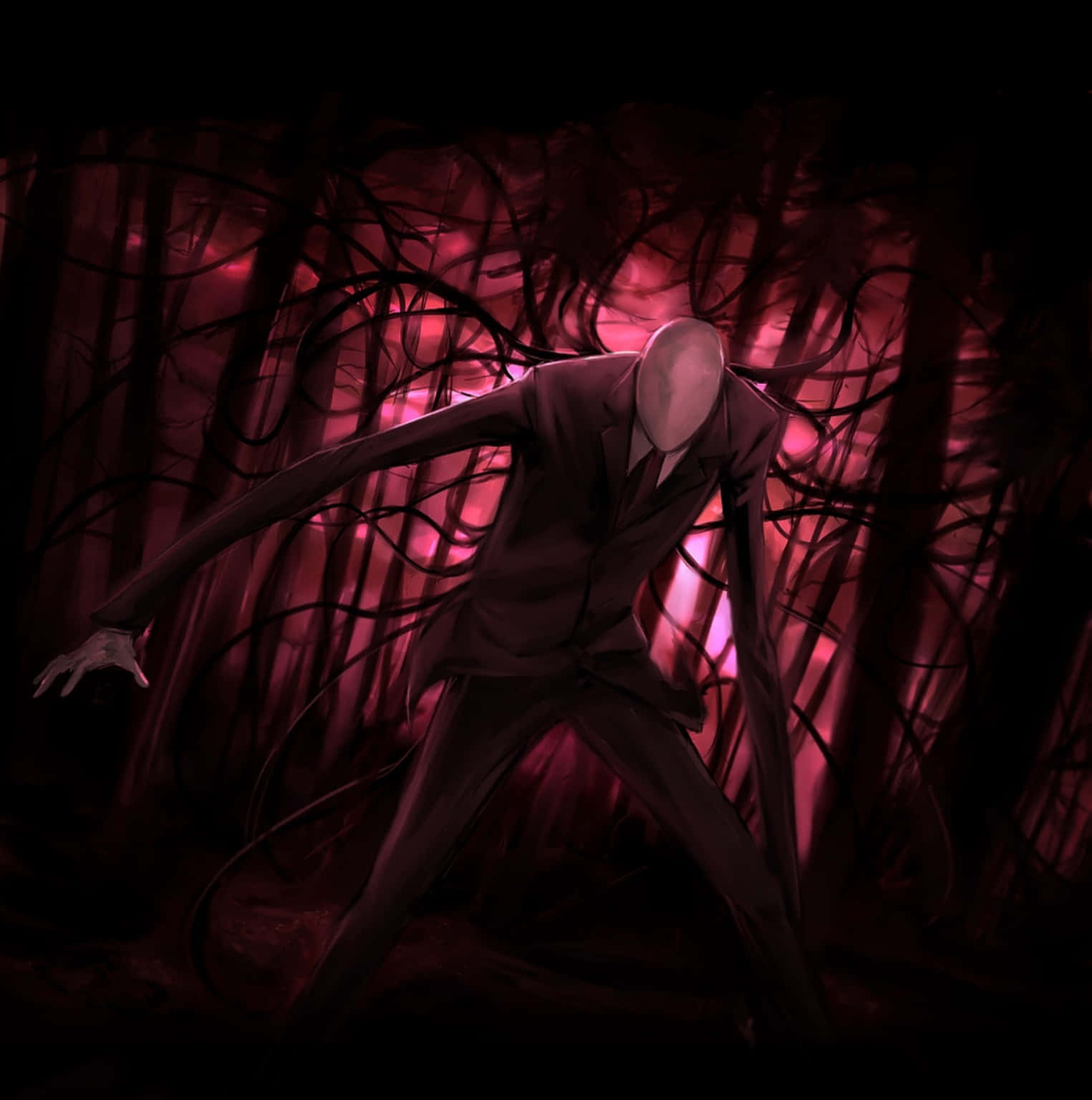 Creepypasta 桌布 壁紙 — 一個穿著西裝的無臉人形從黑暗森林中扭曲的藤蔓中出現，沐浴在詭異的粉紅色光芒中。