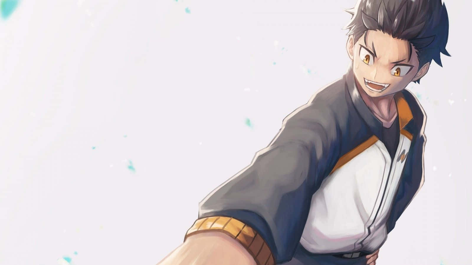 Subaru Natsuki 桌布 壁紙 — 一個穿著運動外套的動漫男孩在柔和的白色背景上，自信地微笑，周圍漂浮著青綠色的粒子。