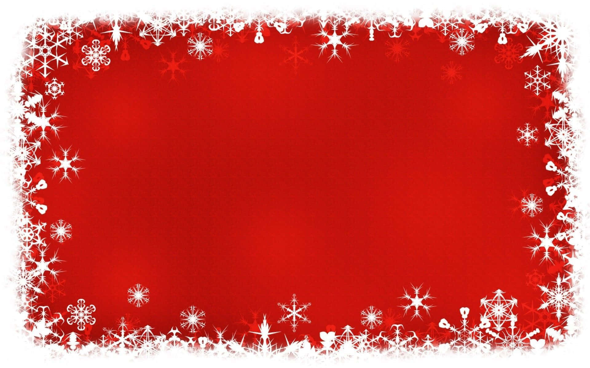 Red Christmas 桌布 壁紙 — 一個節日紅色背景，由複雜的白色雪花邊框框住，帶有微妙的漸變效果。