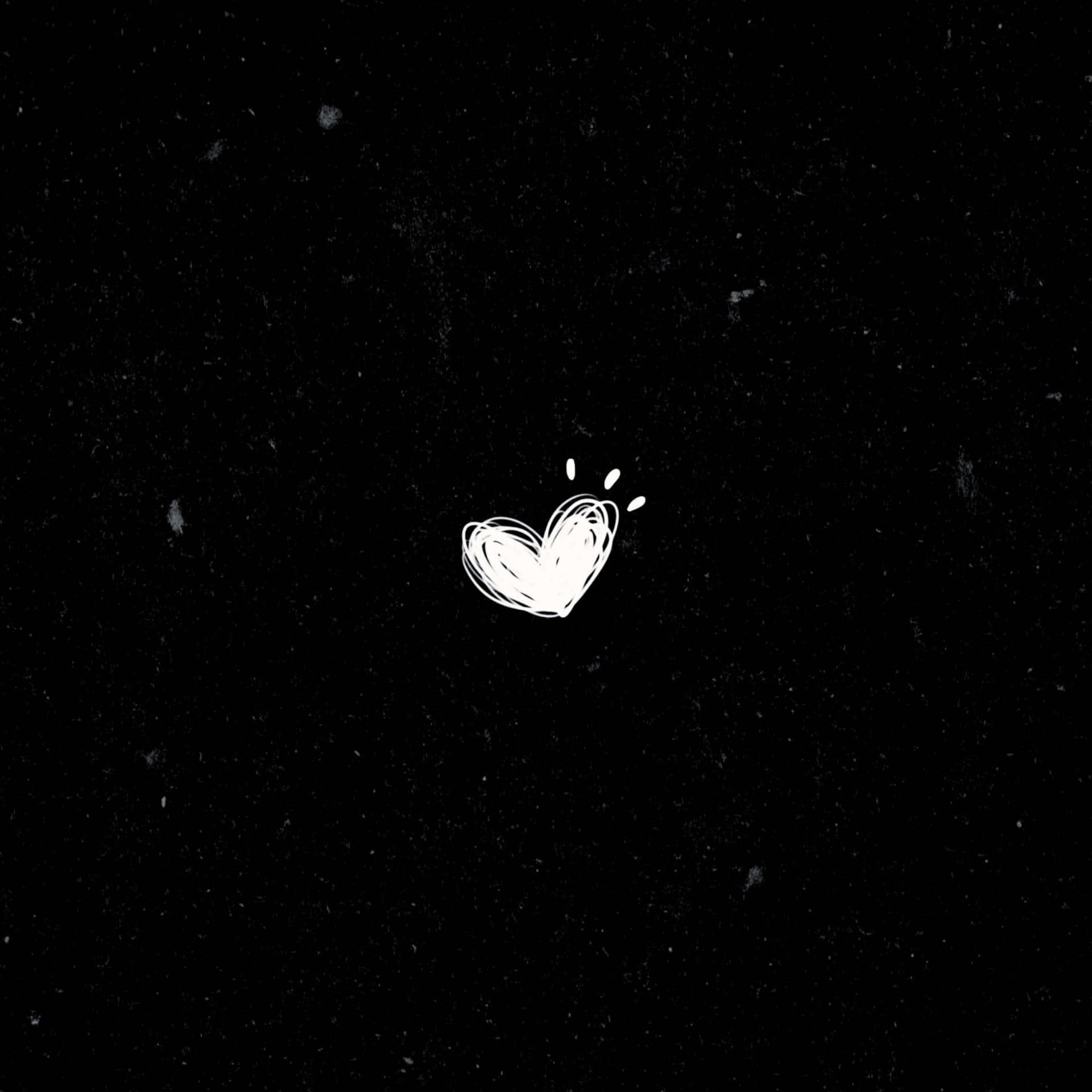 Broken Heart Aesthetics 桌布 壁紙 — 一個簡單的白色手繪心形，帶有三個小點，漂浮在帶有紋理的黑色背景上。