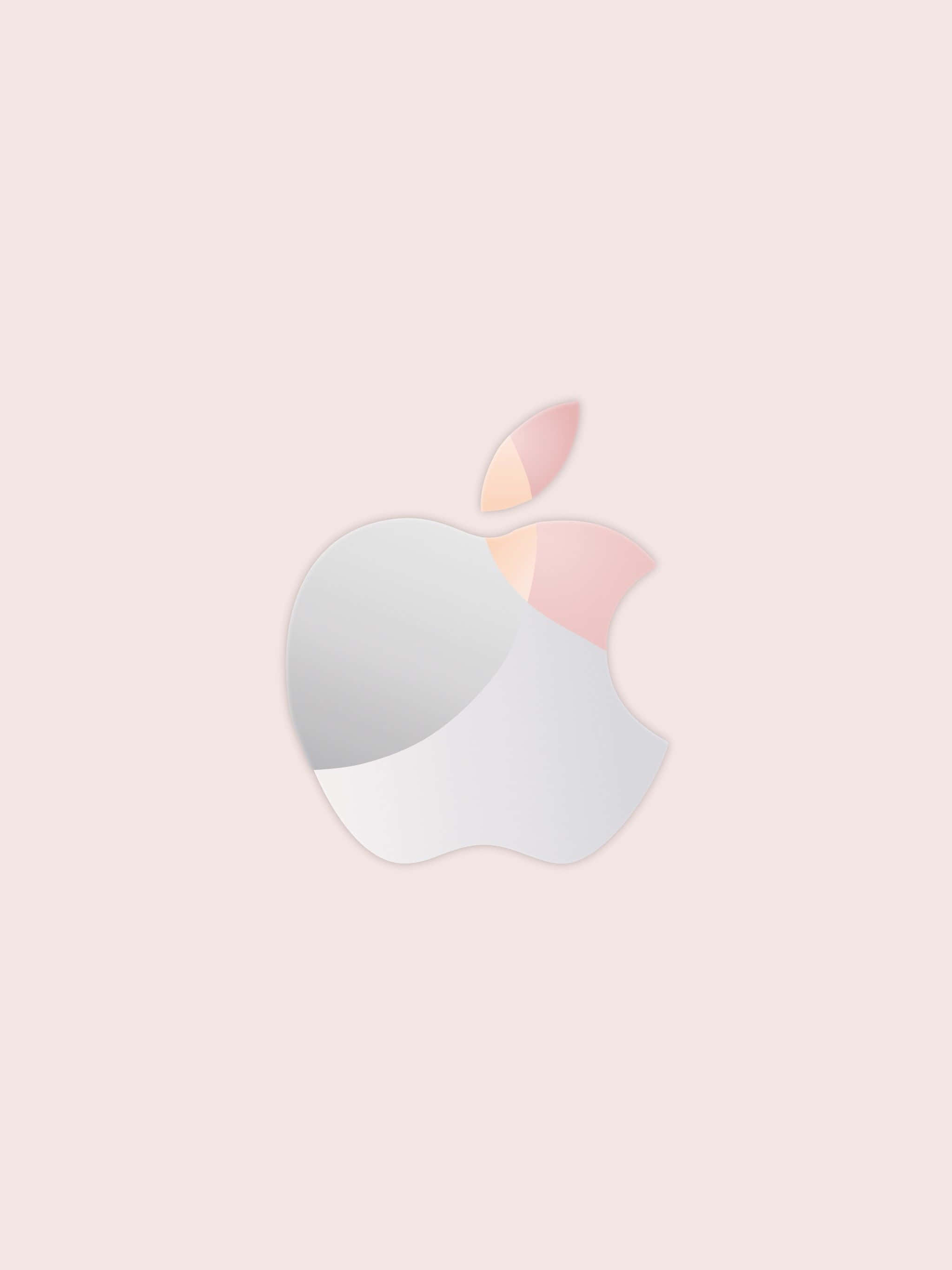 蘋果標誌 桌布 壁紙 — 一個簡約的Apple標誌，在淡粉紅色背景上帶有柔和粉紅和蜜桃色漸變點綴。