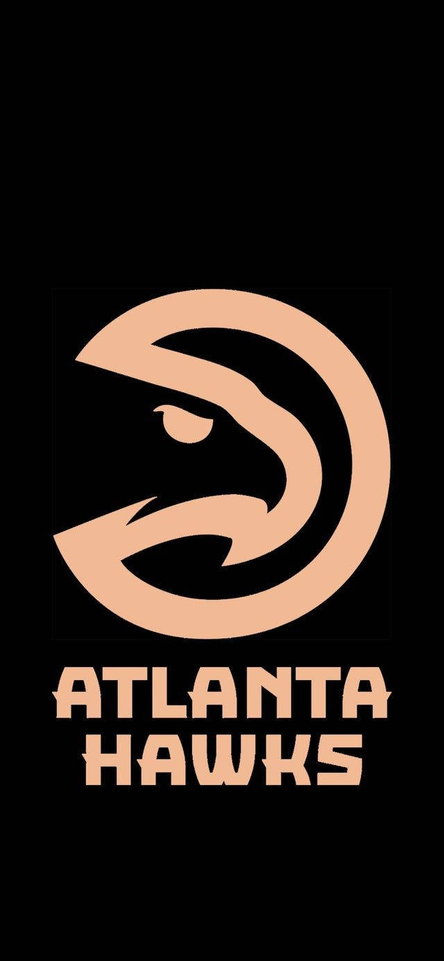 Hawks 桌布 壁紙 — 一個簡約的桃色亞特蘭大老鷹隊標誌，帶有風格化的鷹頭和球隊名稱，背景為黑色。