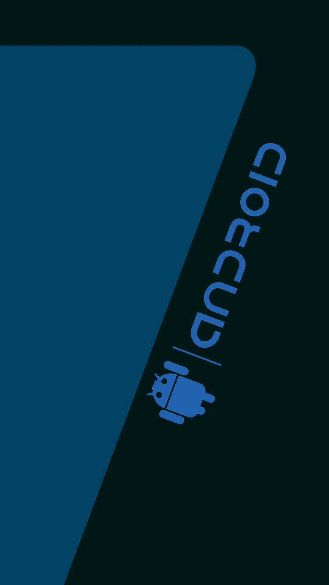 Graphics Design 桌布 壁紙 — 一個簡約的藍色Android標誌和文字，位於深藍綠色和黑色分割的背景上。