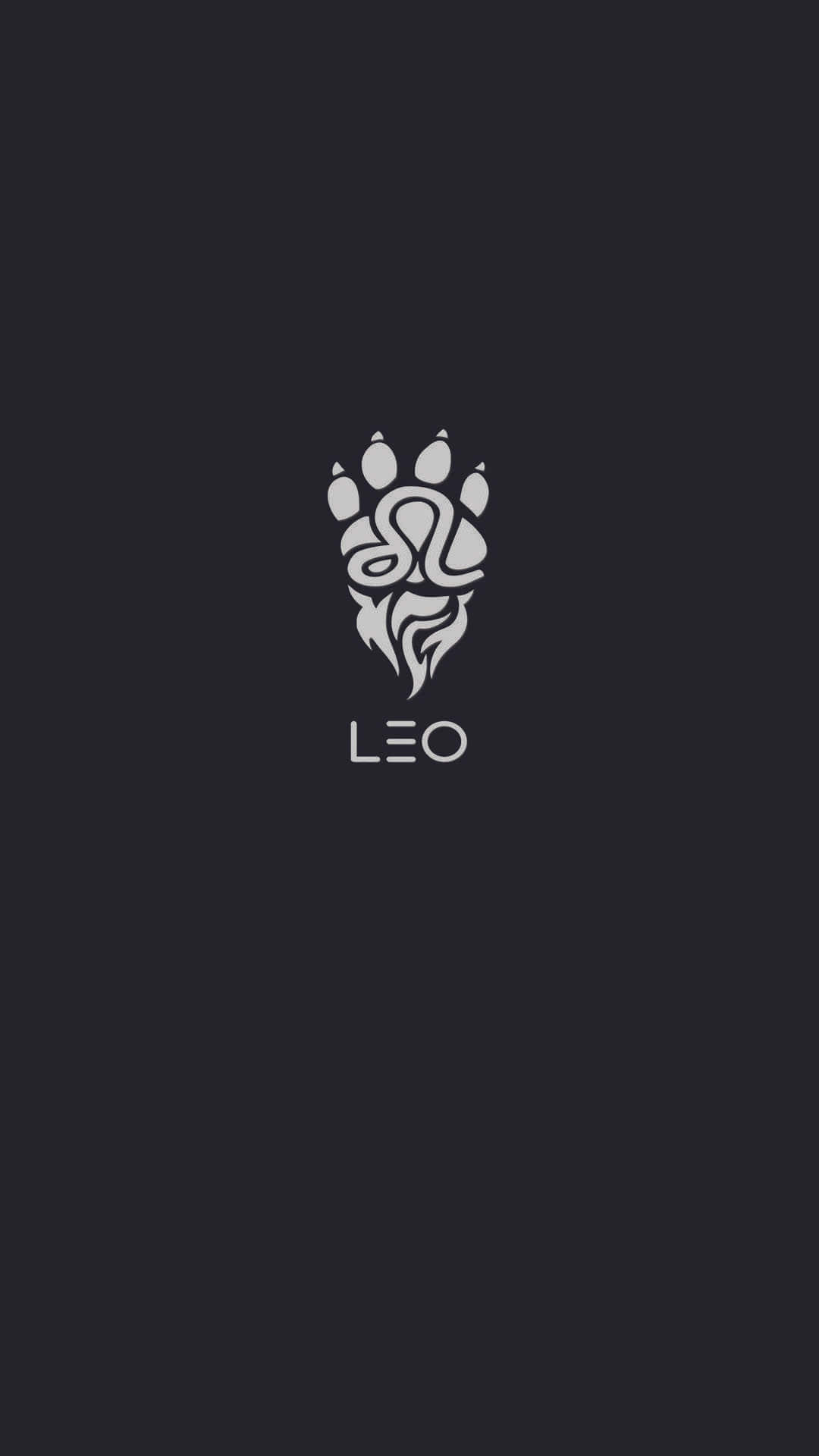 Leo 桌布 壁紙 — 一個簡約的銀色獅子爪印標誌，帶有星座符號和 'LEO' 文字，居中在深灰色背景上。