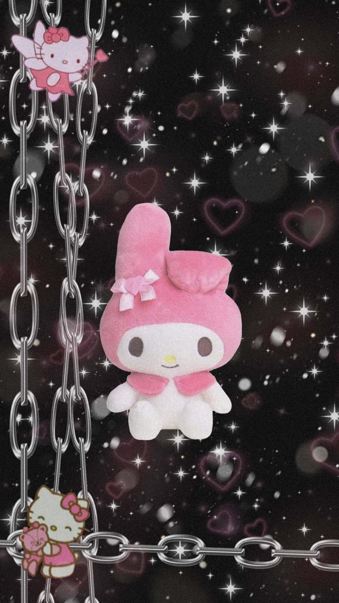 Emo Hello Kitty 桌布 壁紙 — 一個粉紅色My Melody毛絨玩具掛在銀色鏈條上，背景是閃爍的星空和漂浮的心形。