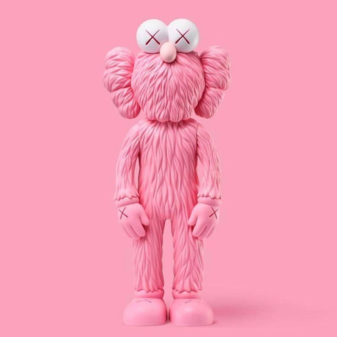 kaws 4K 桌布 壁紙 — 一個粉紅色的KAWS Companion公仔，交叉眼，站在純粉紅色背景前。