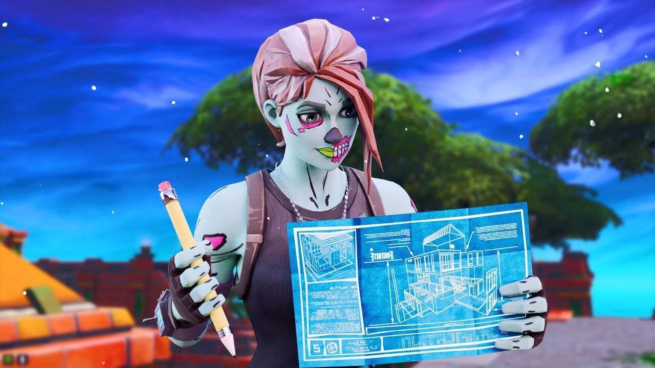 Fortnite 縮圖 桌布 壁紙 — 一個粉紅色頭髮、骷髏妝容的 Fortnite 角色，在暮色天空和樹木背景下拿著藍圖和鉛筆。