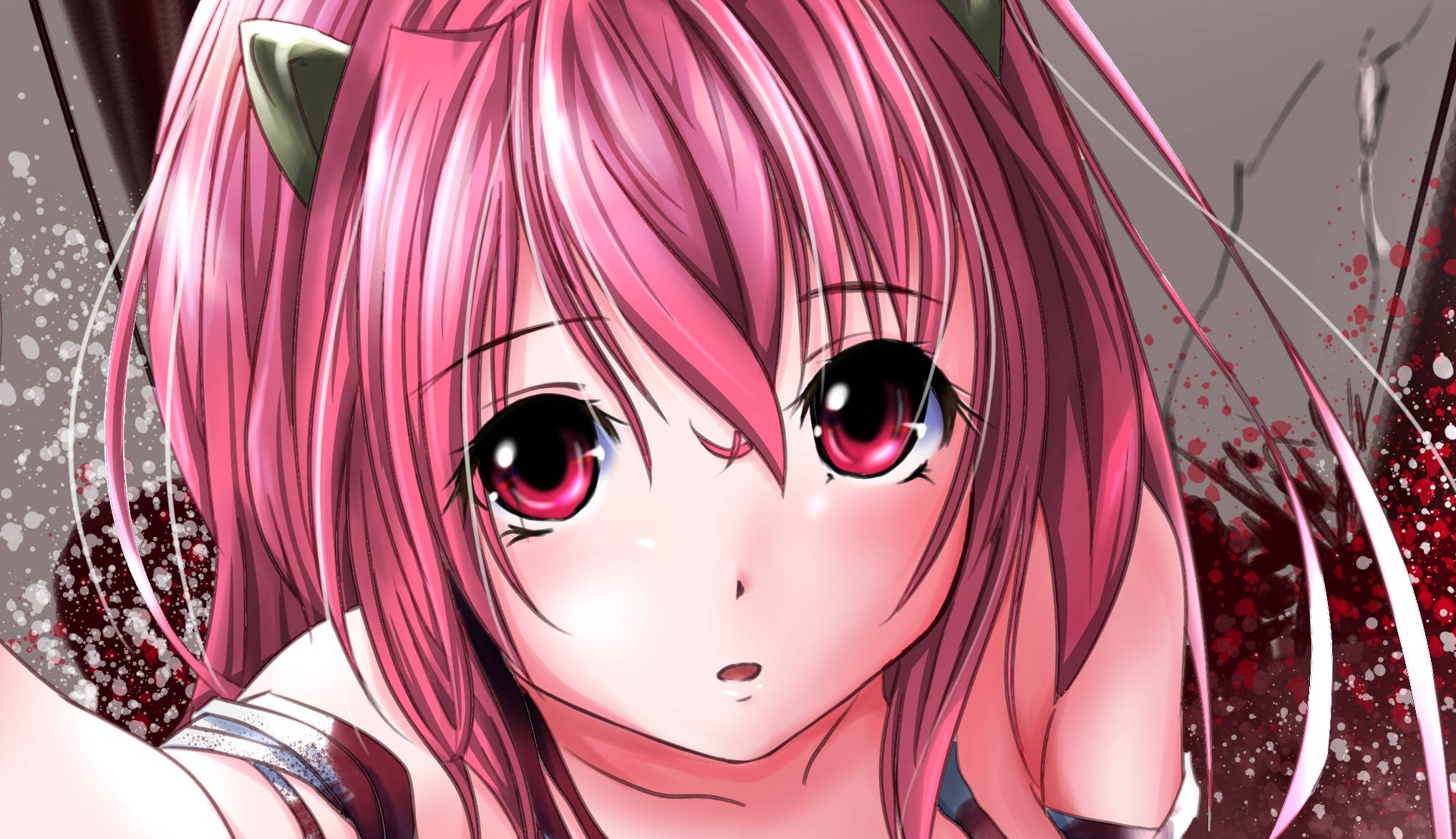 Elfen Lied 桌布 壁紙 — 一個粉紅色頭髮和貓耳的動漫少女特寫，用紅色大眼睛凝視著黑暗的濺色背景。