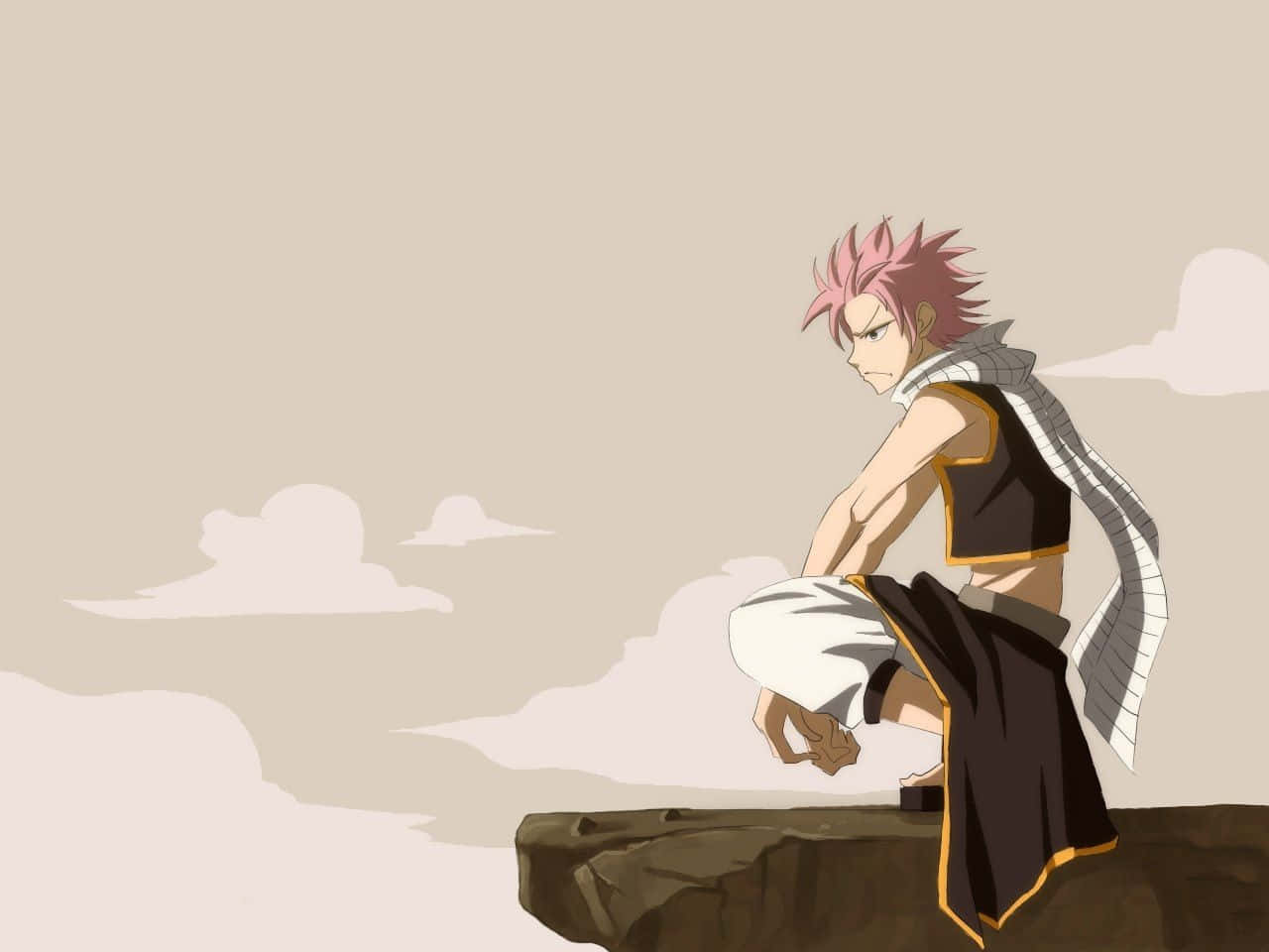 natsu dragneel 桌布 壁紙 — 一個粉紅色頭髮的動漫角色獨自坐在懸崖邊，背景是柔和米色天空，有縷縷薄雲。