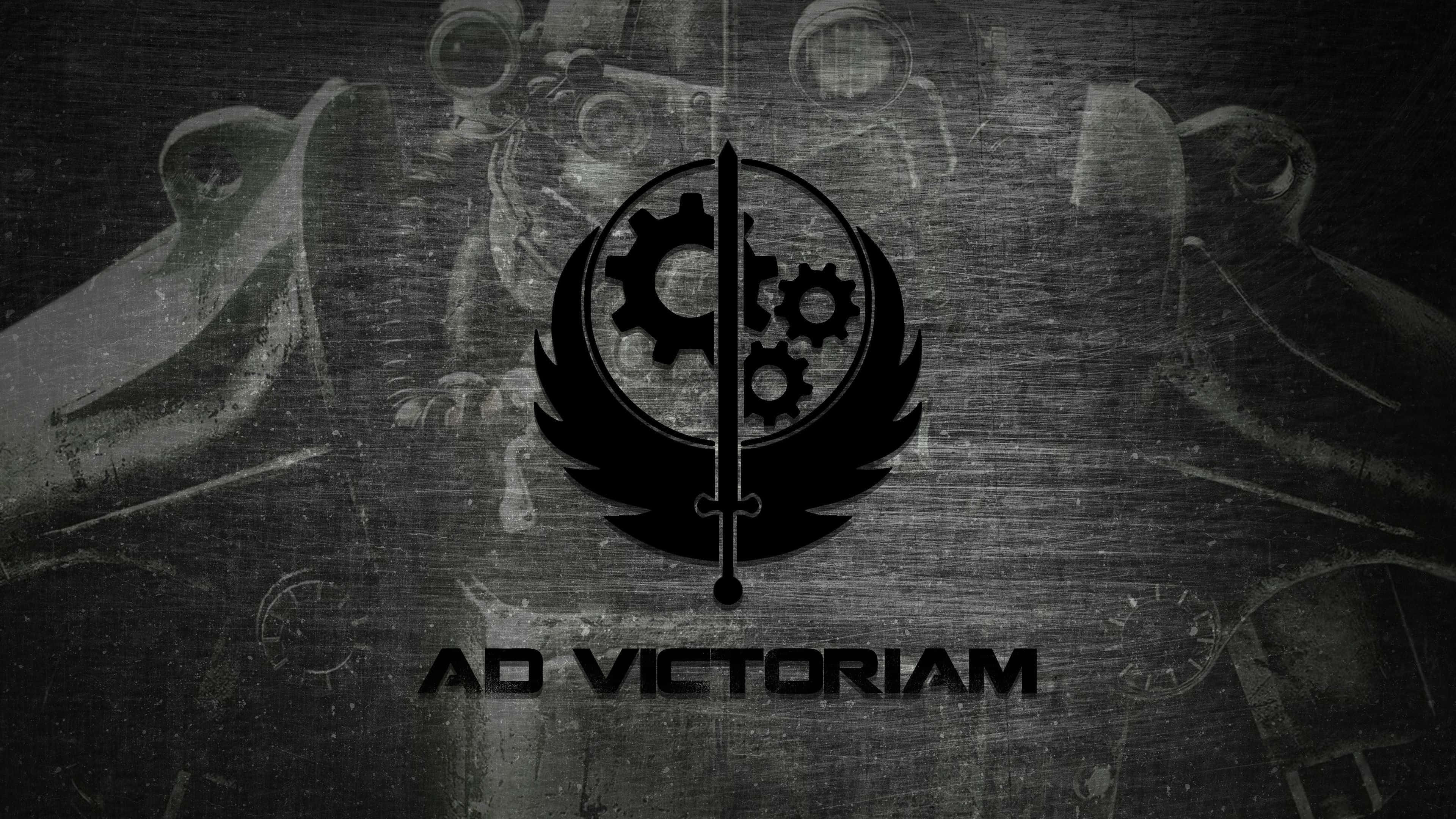 Fallout Brotherhood Of Steel 桌布 壁紙 — 一個粗糙的黑白標誌，帶有齒輪、翅膀和劍，背景為紋理金屬質感。