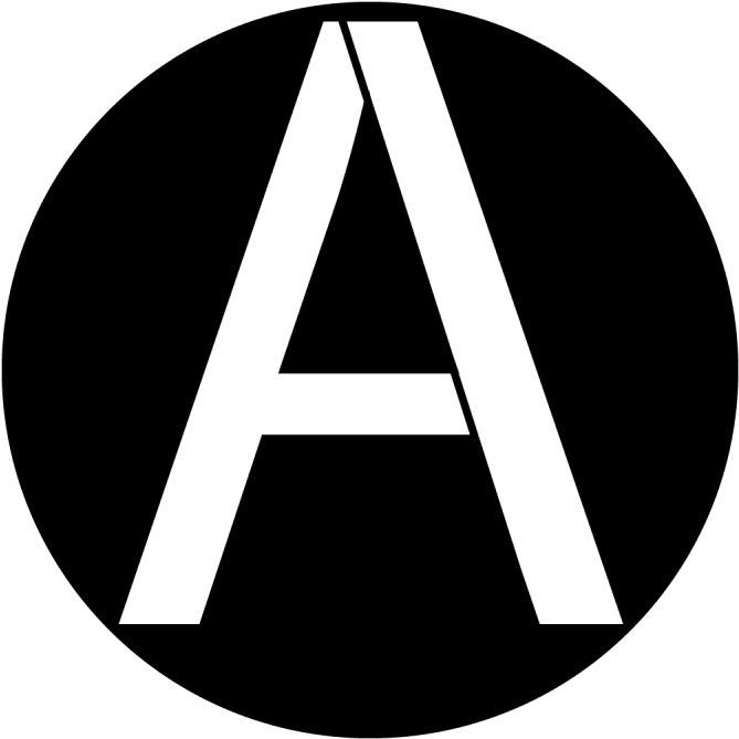 字母A動圖 桌布 壁紙 — 一個粗體白色大寫字母A居中放置在純黑色背景上。