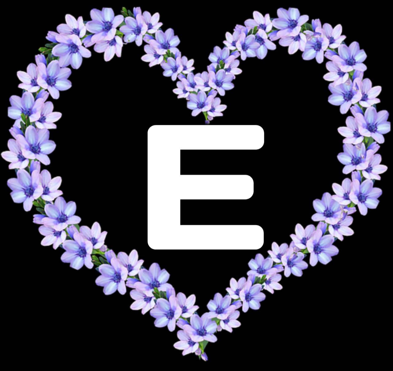 E 桌布 壁紙 — 一個粗體白色字母E，位於由精緻紫色花朵組成的心形花環中央，背景為黑色。