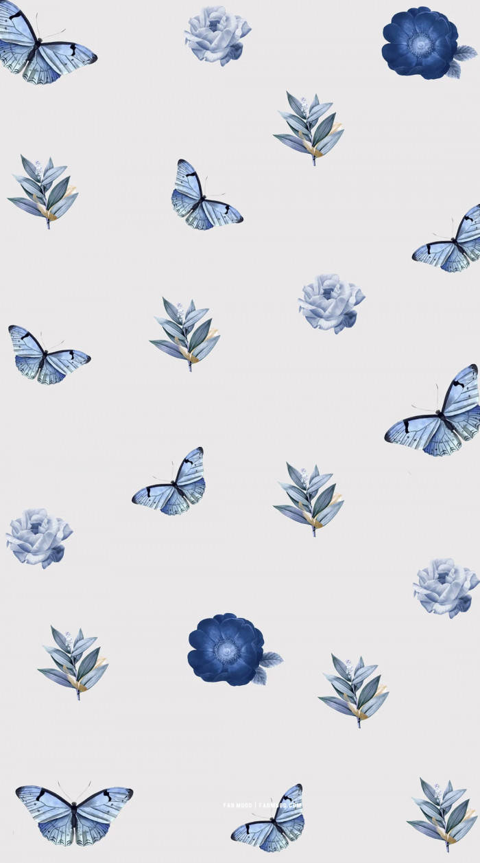 淺色背景上以水彩風格呈現的藍色蝴蝶和花朵圖案。 — 蝴蝶美學 GIF 壁紙