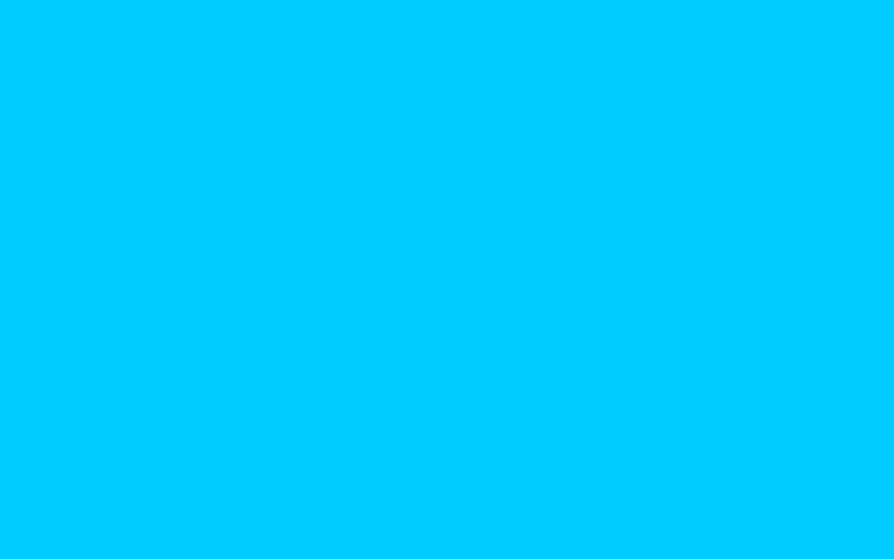 Solid Light Blue 桌布 壁紙 — 一個純色鮮豔的青色背景填滿整個畫面，沒有其他元素或紋理。