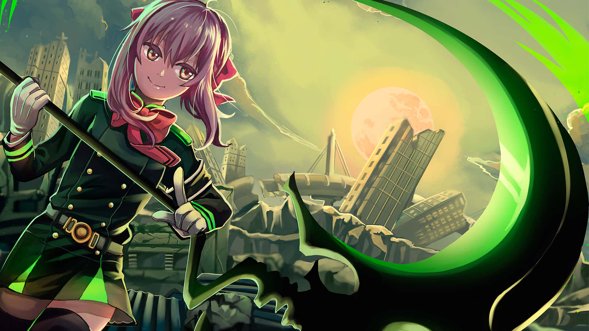Green Anime 桌布 壁紙 — 一個紫髮動漫女孩穿著綠色制服，在橙色大月亮下，以廢墟城市建築為背景，揮舞著發光的綠色鐮刀。