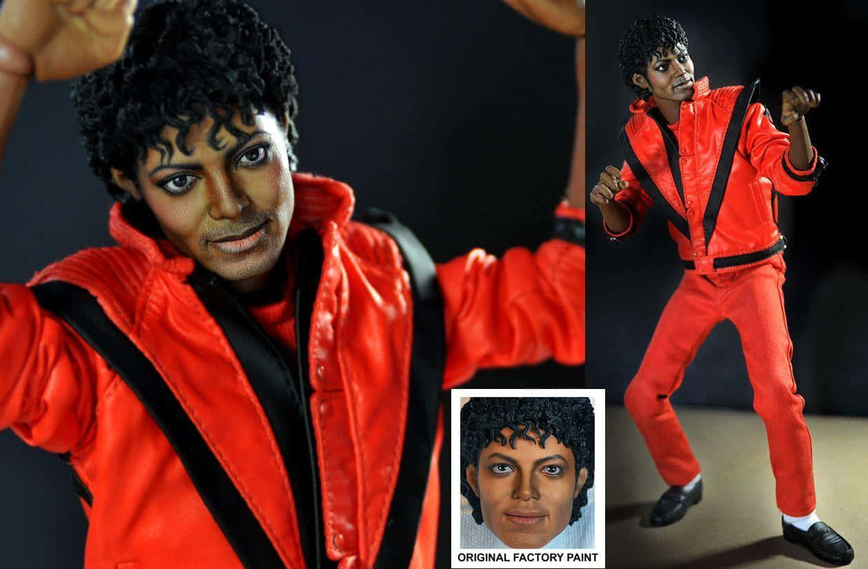 Michael Jackson Thriller 桌布 壁紙 — 一個細節豐富的麥可傑克森動作人偶，身穿他標誌性的紅色外套和褲子，在深色背景前擺出跳舞姿勢。