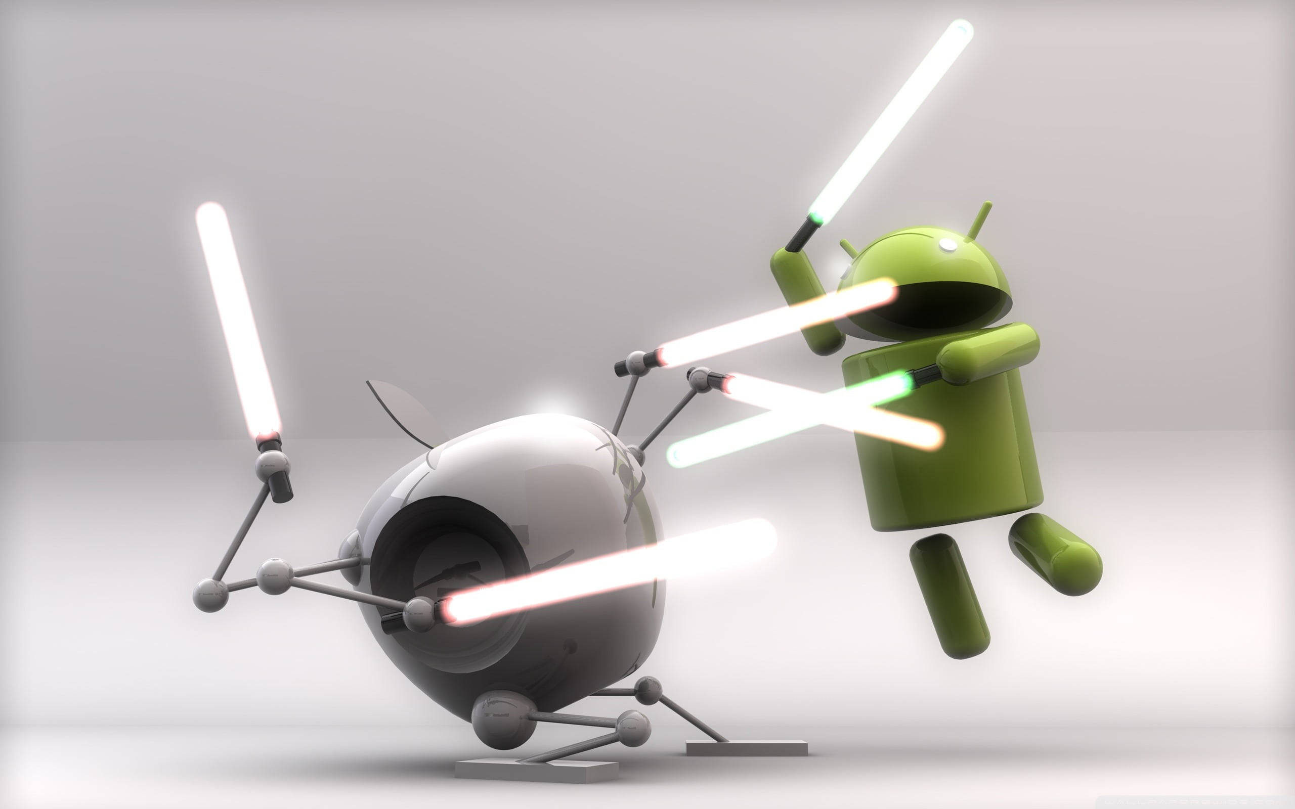 Android Desktop 桌布 壁紙 — 一個綠色Android機器人和一個銀色機器人在純灰色背景上使用發光光劍決鬥。