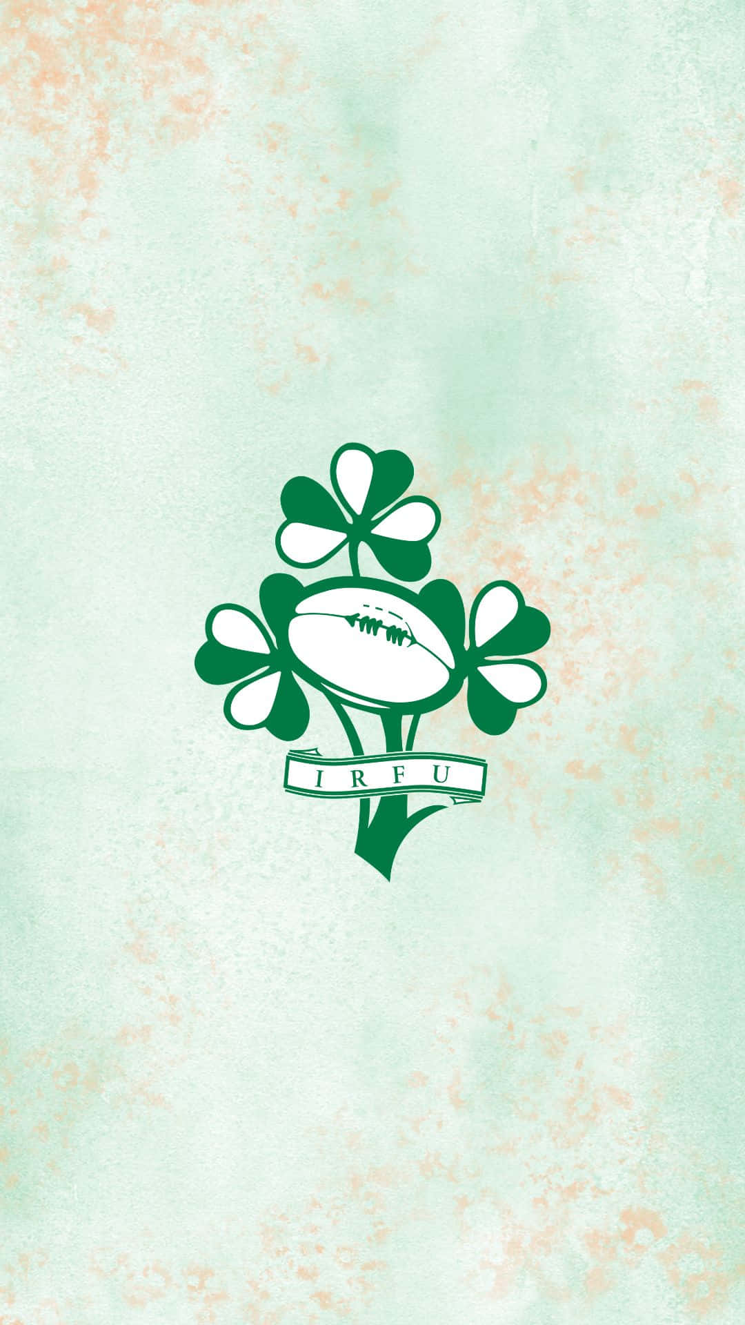 Ireland Rugby 桌布 壁紙 — 一個綠色橄欖球藏於四片三葉草之間，帶有'IRFU'橫幅，背景為紋理薄荷色。