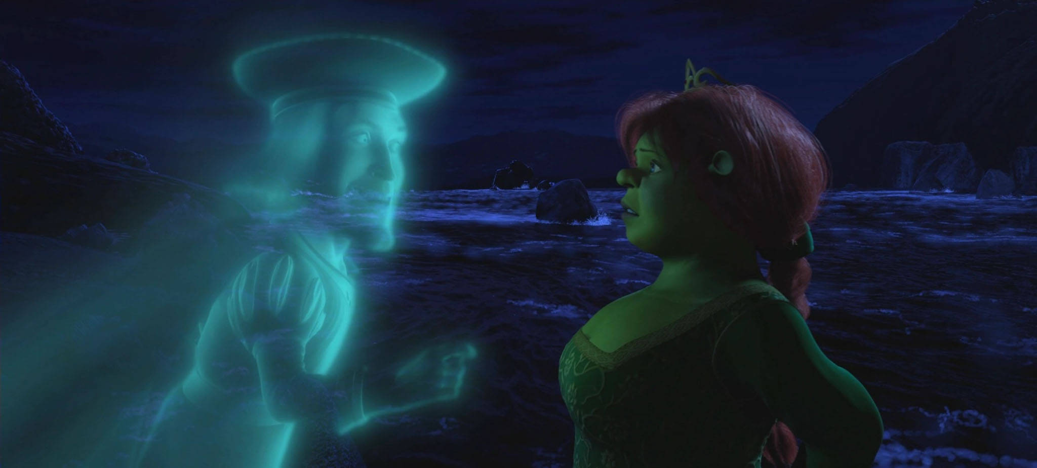 Lord Farquaad 桌布 壁紙 — 一個綠色皮膚、紅髮的美人魚在夜晚的黑暗海洋中凝視著一個發光的半透明幽靈水手。