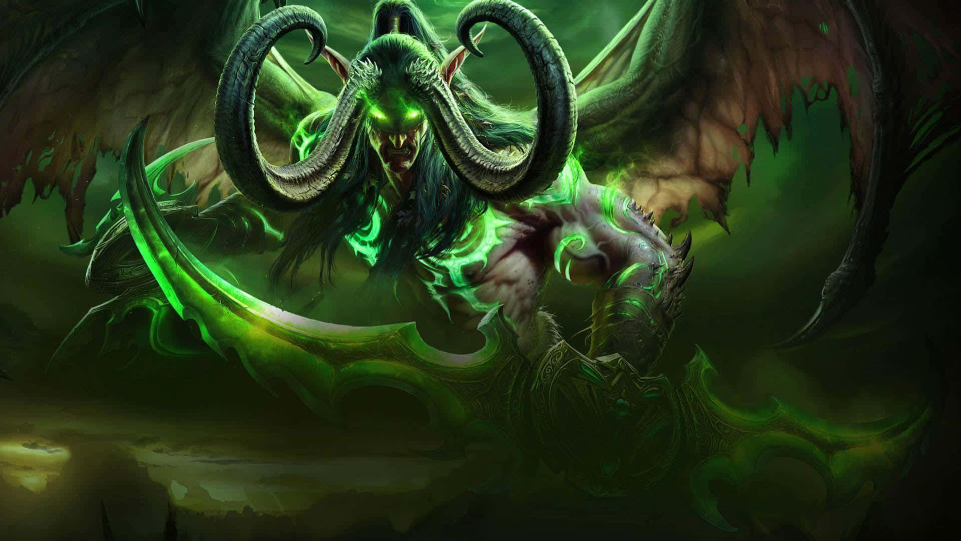 Demon Hunting 桌布 壁紙 — 一個綠色皮膚、長有彎曲角和蝙蝠翅膀的威脅性惡魔，在黑暗迷霧背景下揮舞著發光的綠色鐮刀。