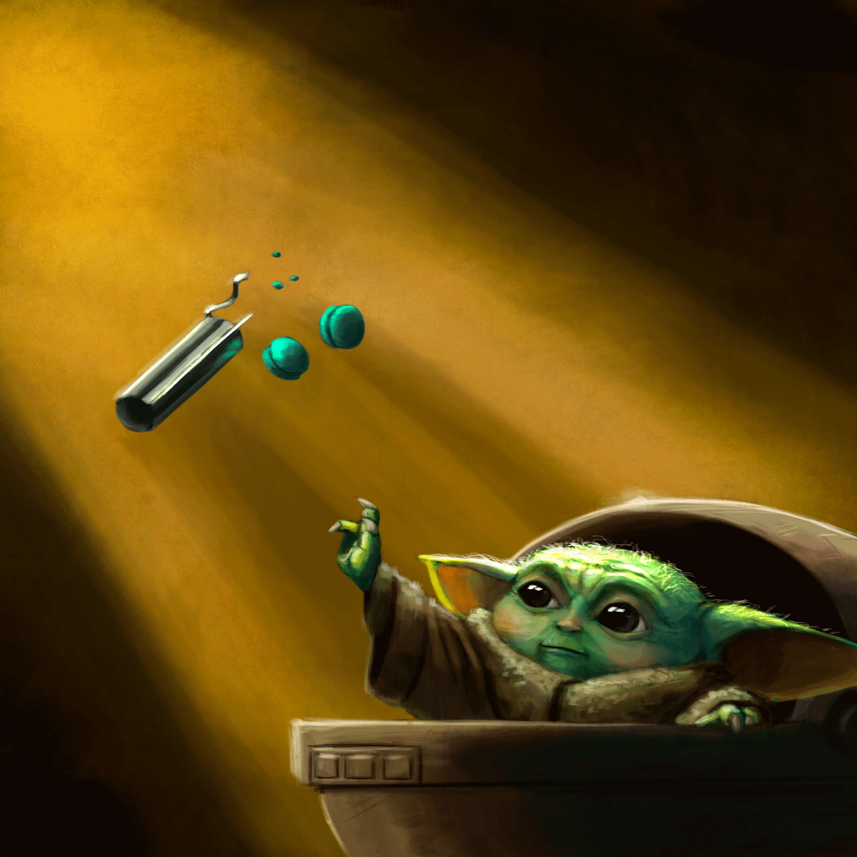 Cartoon Yoda 桌布 壁紙 — 一個綠色皮膚的嬰兒尤達在艙內，在溫暖的金色光線下將發光的藍綠色球體和爆能槍拋向空中。