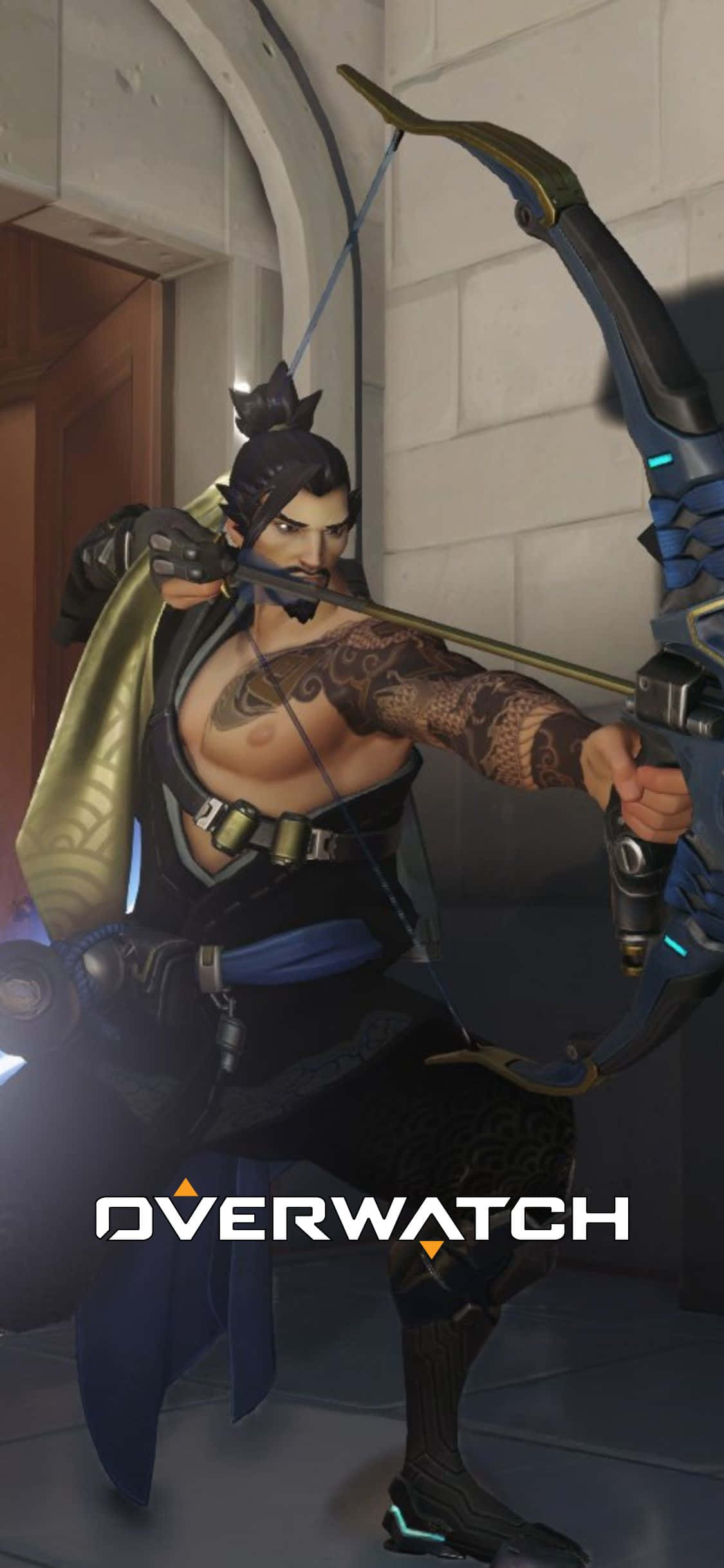 iPhone X Overwatch 桌布 壁紙 — 一個肌肉發達、有刺青的《鬥陣特攻》弓箭手在石牆走廊中拉開一把發光的藍色弓。