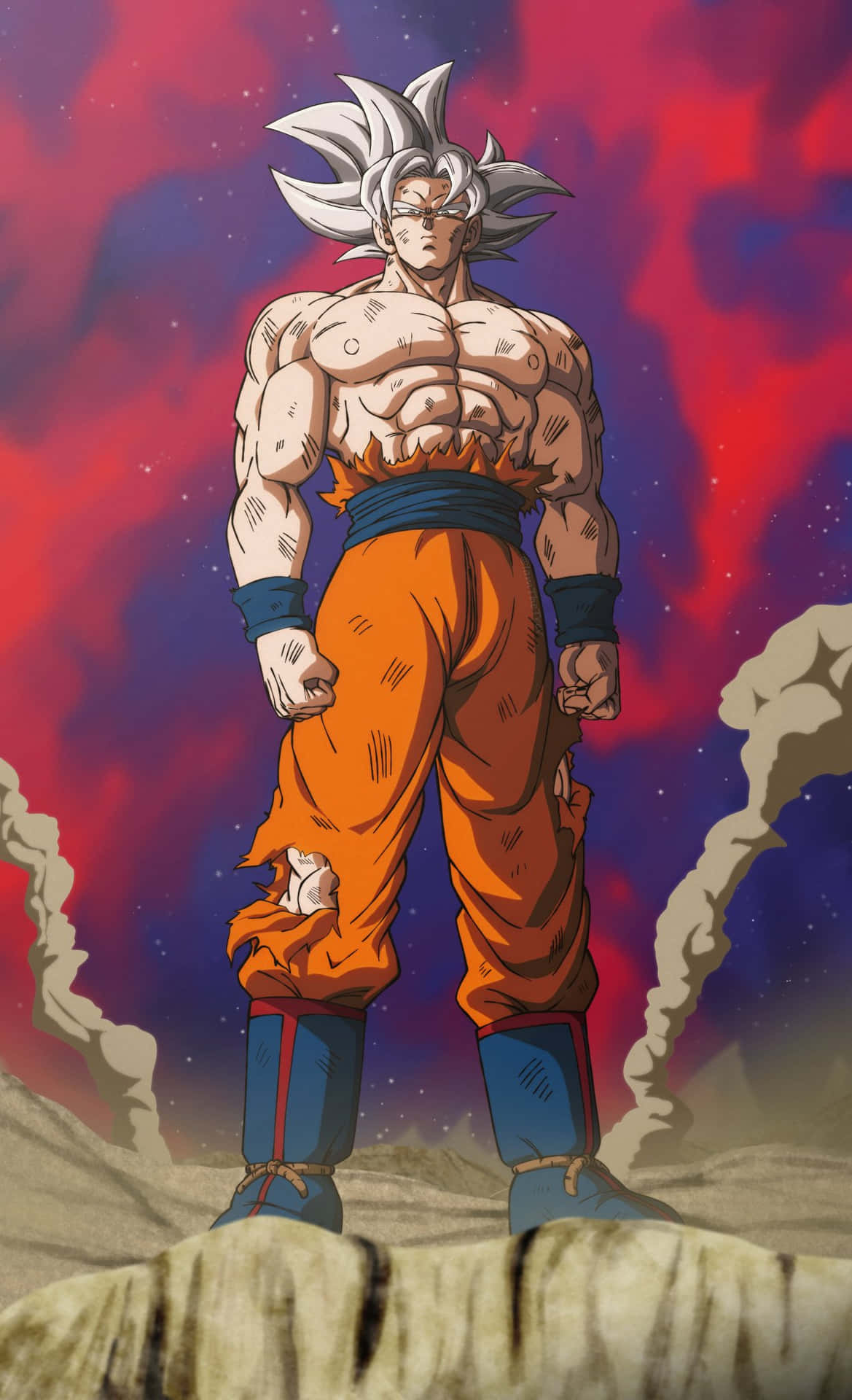 Mui Goku 桌布 壁紙 — 一個肌肉發達的動漫戰士，有著尖刺的白髮，挑釁地站在岩石露頭上，背景是火紅和紫色的星空。